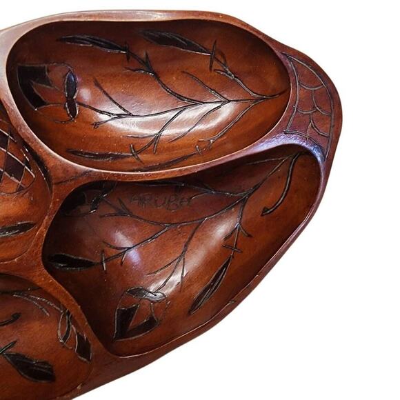 Aruba Decor Home Accents, Cherry Stained Handcrafted & Engraved Wooden Bowl XL - Picture 5 of 6